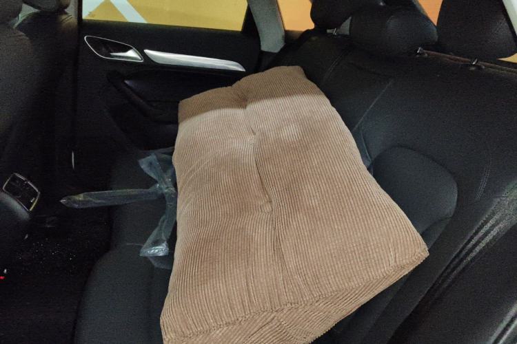 Used Audi Q3 2017 35 TFSI quattro all-wheel drive fashion model Left Rear Seat