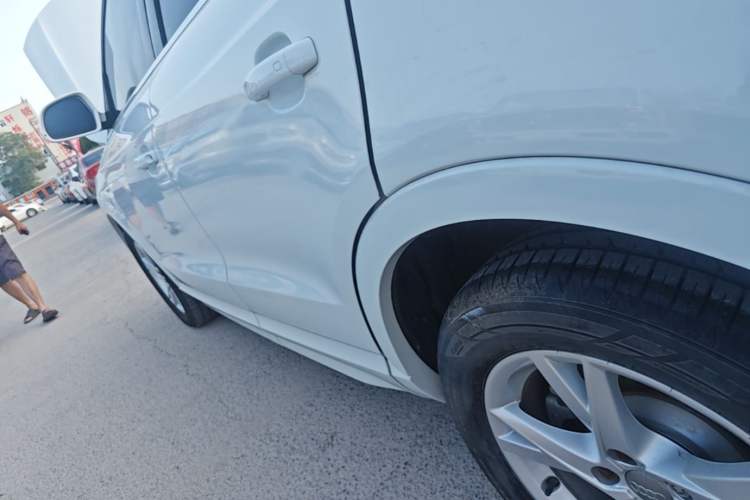 Used Audi Q3 2017 35 TFSI Fashion Model Left Side Sill