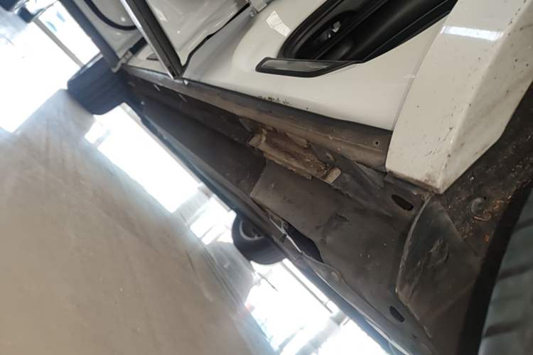 Used Audi Q3 2017 30 TFSI Fashion Model Left Side Sill