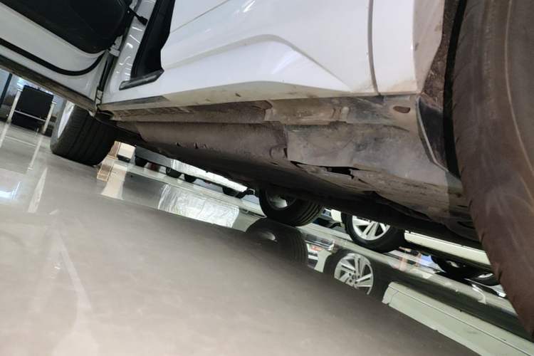 Used Audi Q3 2017 35 TFSI Style Edition Left Side Sill