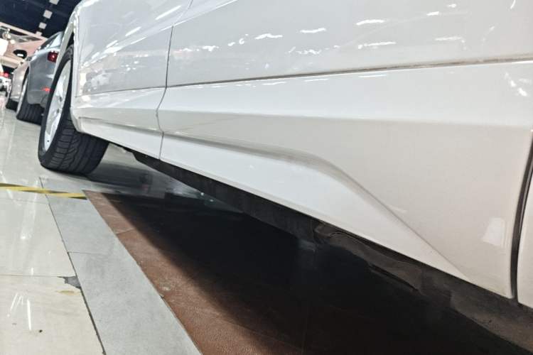 Used Audi Q3 2017 35 TFSI Style Edition Left Side Sill