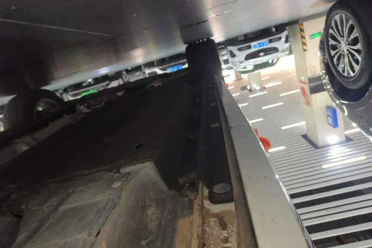 Used Audi Q3 2017 30 TFSI Fashion Model Left Side Sill