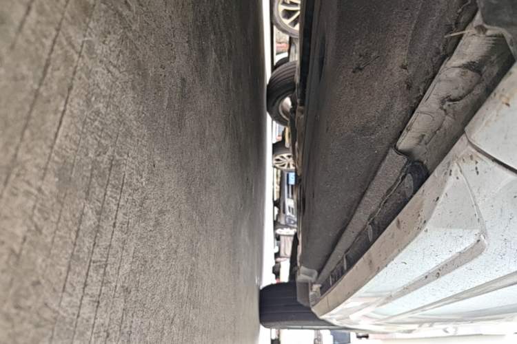 Used Audi Q3 2017 30 TFSI Fashion Model Left Side Sill