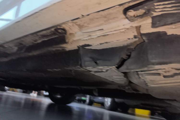 Used Audi Q3 2017 30 TFSI Fashion Model Left Side Sill