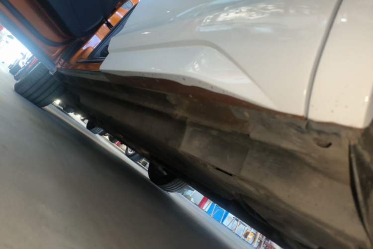 Used Audi Q3 2017 35 TFSI Fashion Model Left Side Sill
