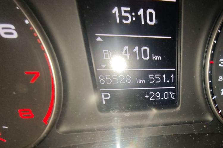 Used Audi Q3 2017 30 TFSI Fashion Model Odometer Close Up