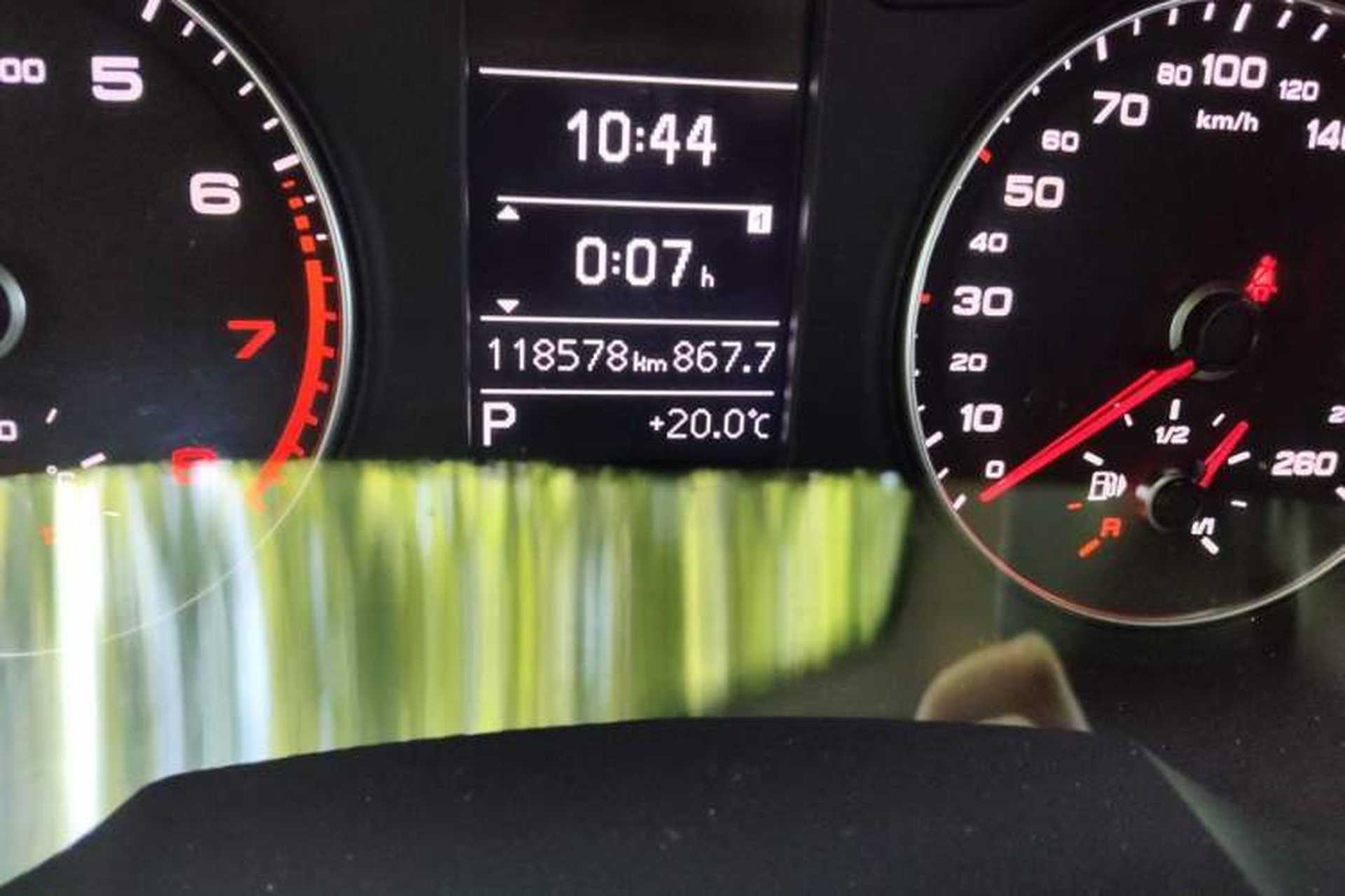 Used Audi Q3 2017 35 TFSI Fashion Model Odometer Close Up