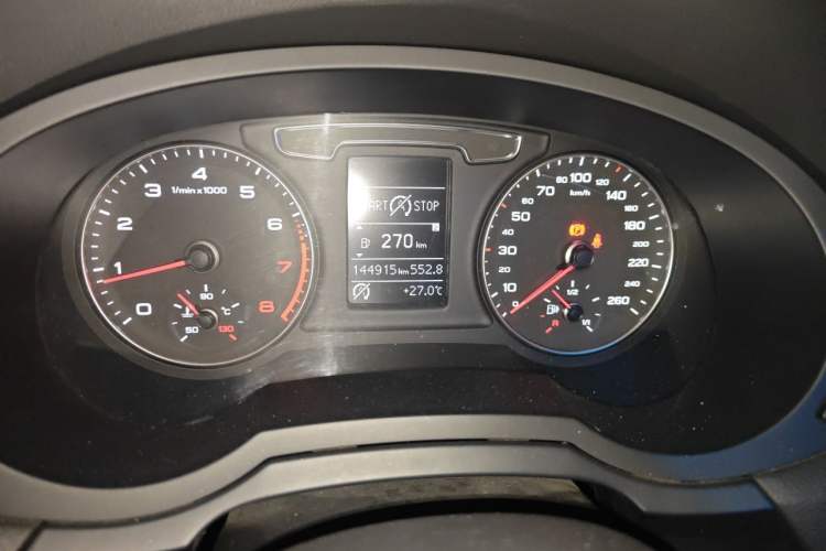 Used Audi Q3 2017 30 TFSI Standard Model Odometer Close Up