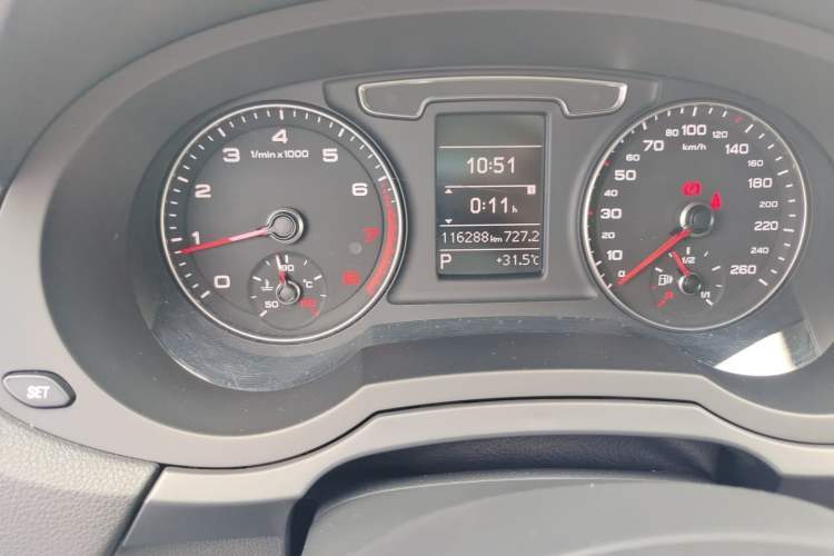 Used Audi Q3 2017 30 TFSI Sport Edition Odometer Close Up