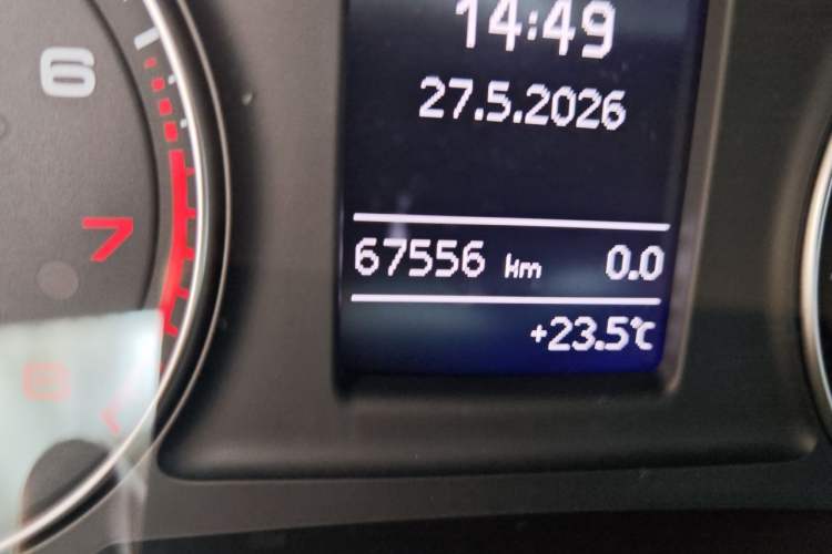 Used Audi Q3 2017 30 TFSI Fashion Model Odometer Close Up