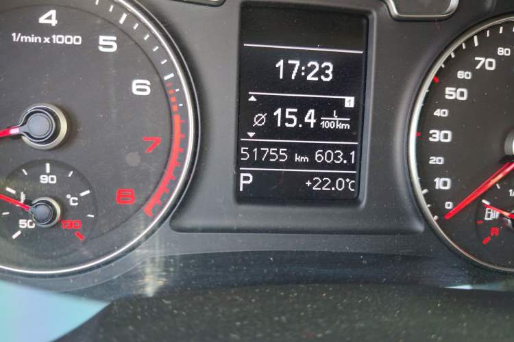 Used Audi Q3 2017 30 TFSI Fashion Model Odometer Close Up