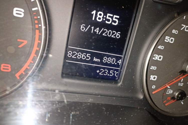 Used Audi Q3 2017 30 TFSI Fashion Model Odometer Close Up