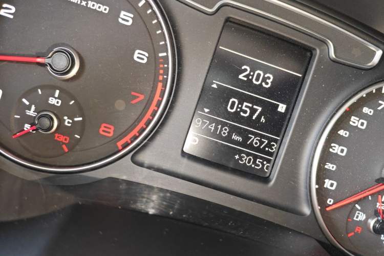 Used Audi Q3 2017 30 TFSI Fashion Model Odometer Close Up