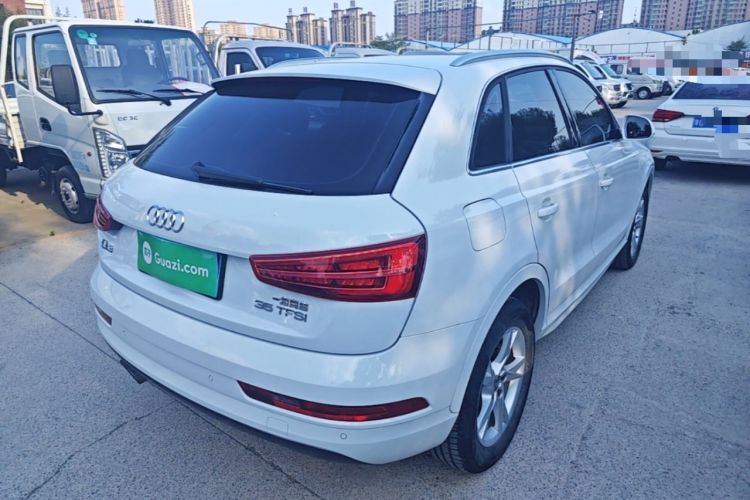 Used Audi Q3 2017 35 TFSI Fashion Model Rear Right 45 Deg