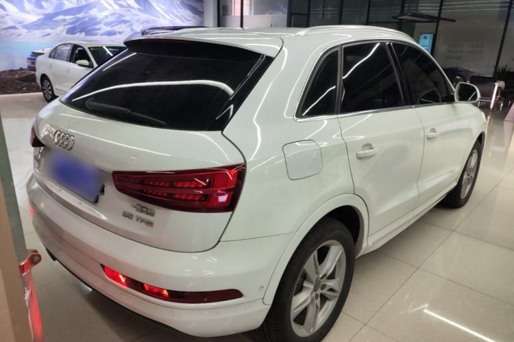 Used Audi Q3 2017 35 TFSI Style Edition Rear Right 45 Deg