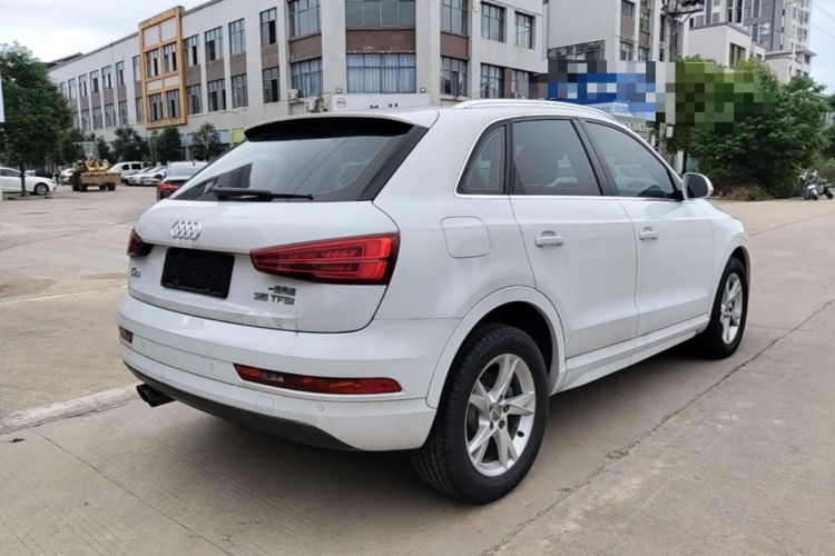 Used Audi Q3 2017 35 TFSI Fashion Model Rear Right 45 Deg
