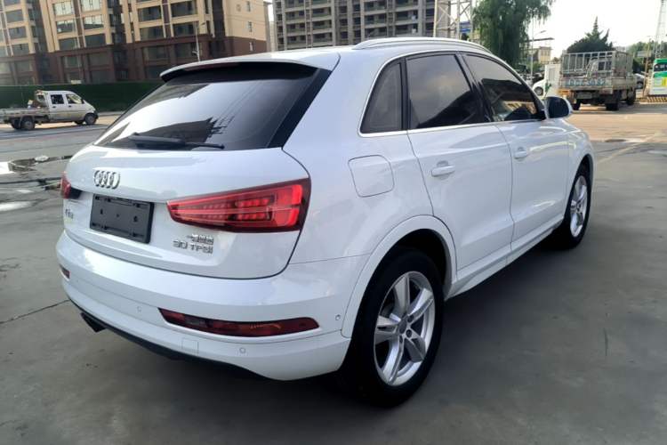 Used Audi Q3 2017 30 TFSI Fashion Model Rear Right 45 Deg