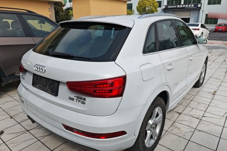 Used Audi Q3 2017 35 TFSI Fashion Model Rear Right 45 Deg
