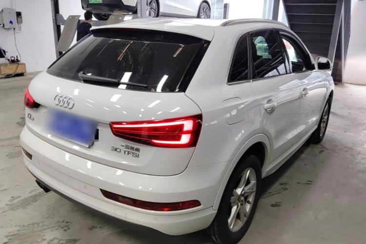 Used Audi Q3 2017 30 TFSI Fashion Model Rear Right 45 Deg