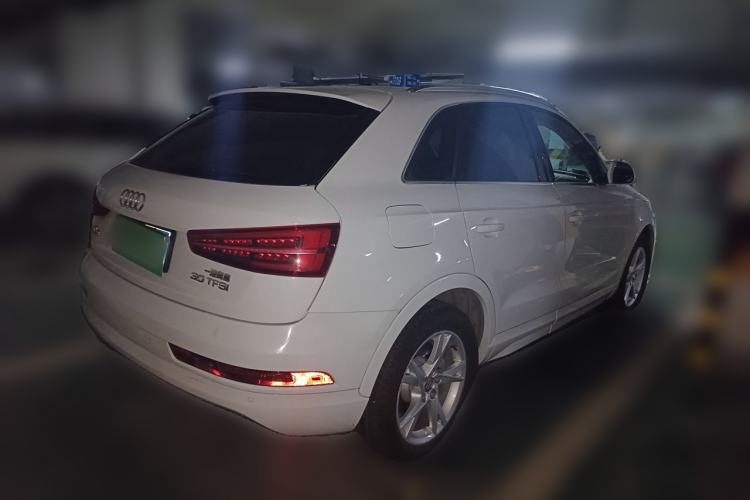 Used Audi Q3 2017 30 TFSI Fashion Model Rear Right 45 Deg