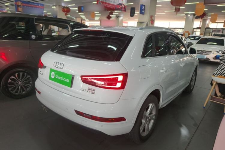 Used Audi Q3 2017 30 TFSI Fashion Model Rear Right 45 Deg