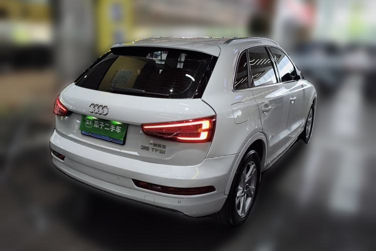 Used Audi Q3 2017 35 TFSI Fashion Model Rear Right 45 Deg