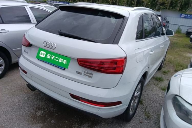 Used Audi Q3 2017 35 TFSI Fashion Model Rear Right 45 Deg