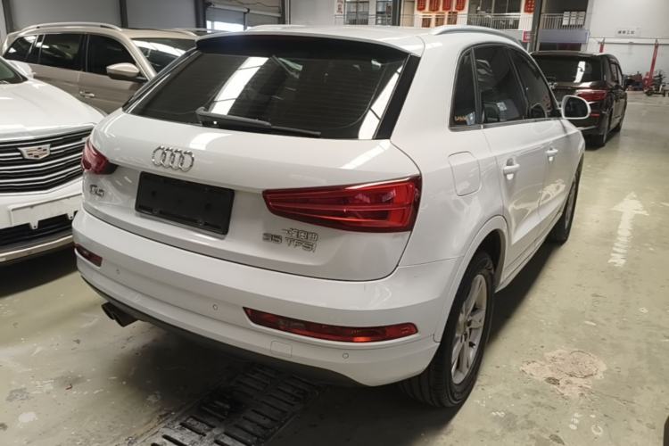 Used Audi Q3 2017 35 TFSI Fashion Model Rear Right 45 Deg