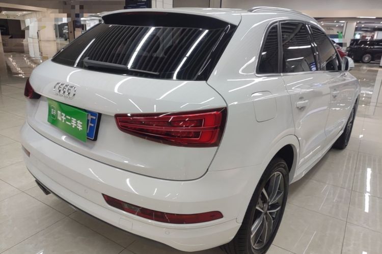 Used Audi Q3 2017 30 TFSI Fashion Model Rear Right 45 Deg