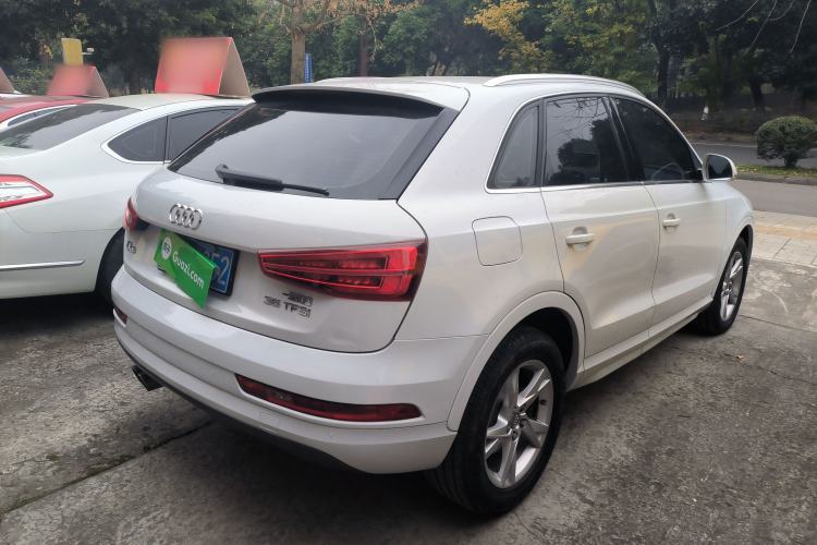 Used Audi Q3 2017 35 TFSI Fashion Model Rear Right 45 Deg