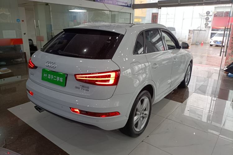 Used Audi Q3 2017 30 TFSI Fashion Model Rear Right 45 Deg