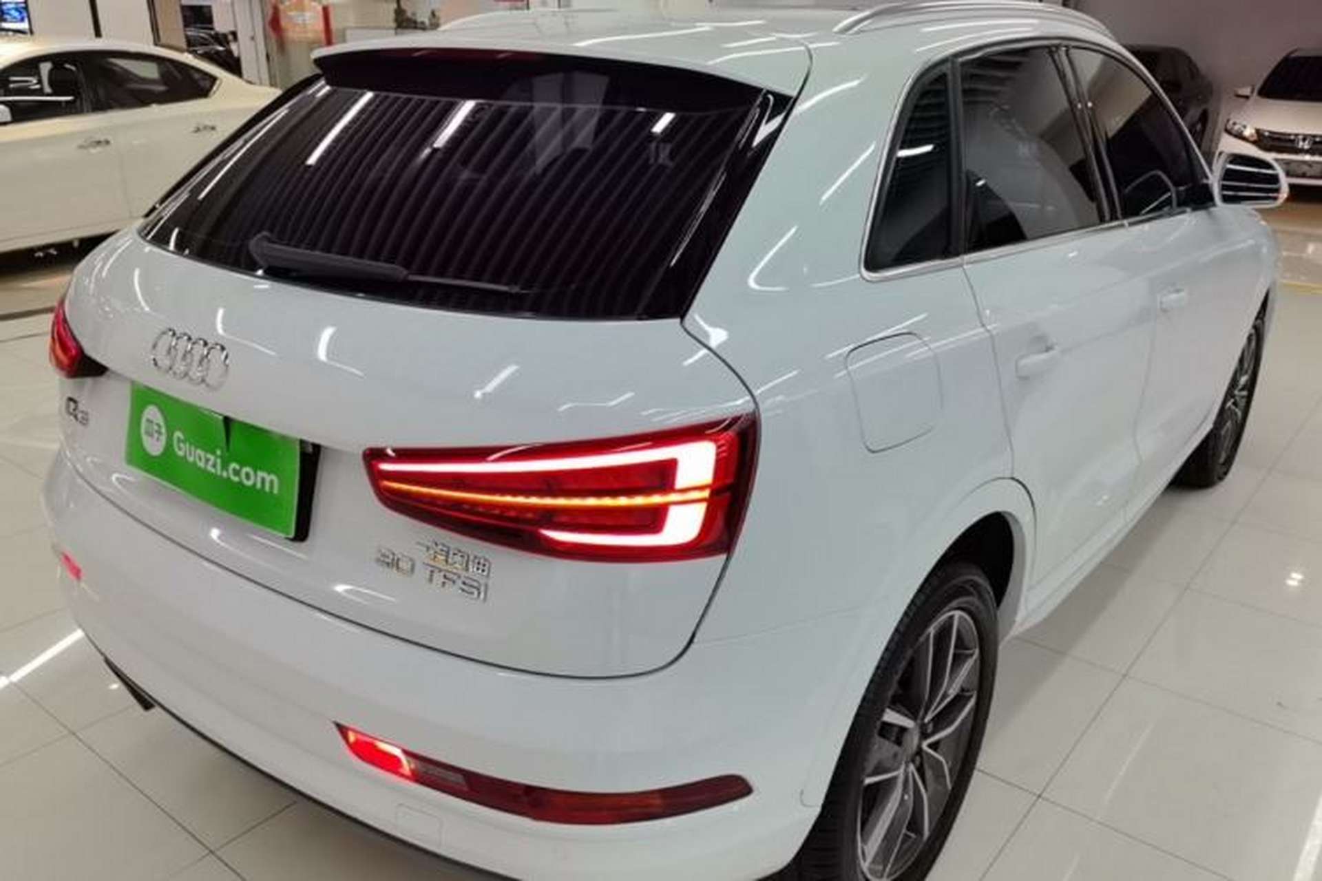 Used Audi Q3 2017 30 TFSI Fashion Model Rear Right 45 Deg