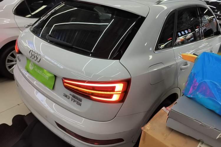 Used Audi Q3 2017 30 TFSI Fashion Model Rear Right 45 Deg