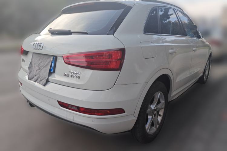Used Audi Q3 2017 35 TFSI Fashion Model Rear Right 45 Deg