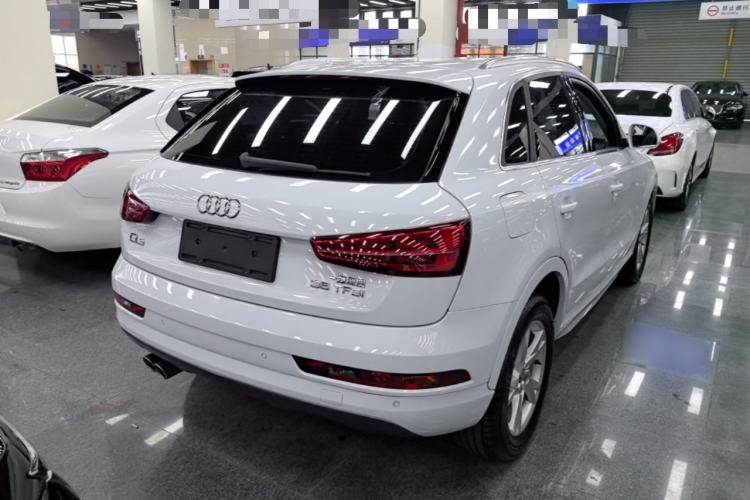 Used Audi Q3 2017 35 TFSI Fashion Model Rear Right 45 Deg