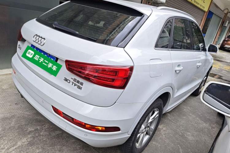 Used Audi Q3 2017 30 TFSI Fashion Model Rear Right 45 Deg