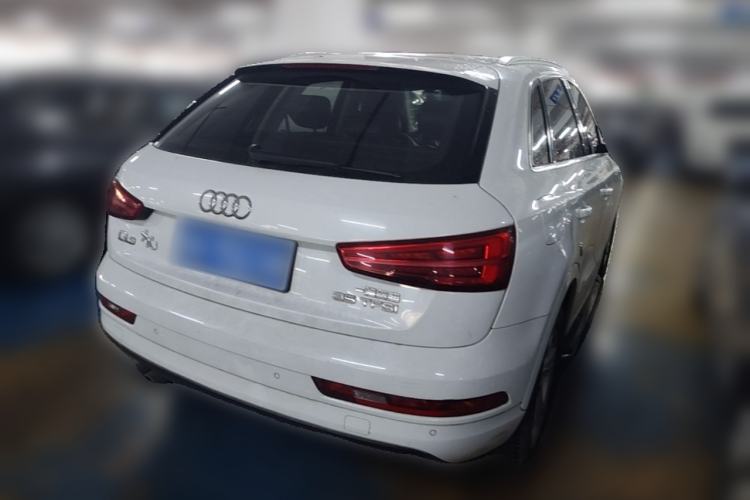 Used Audi Q3 2017 35 TFSI Fashion Model Rear Right 45 Deg