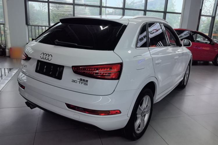 Used Audi Q3 2017 30 TFSI Fashion Model Rear Right 45 Deg