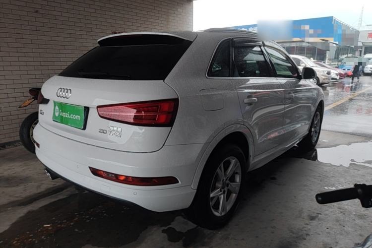 Used Audi Q3 2017 30 TFSI Fashion Model Rear Right 45 Deg