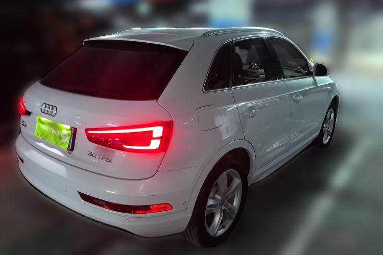 Used Audi Q3 2017 30 TFSI Fashion Model Rear Right 45 Deg