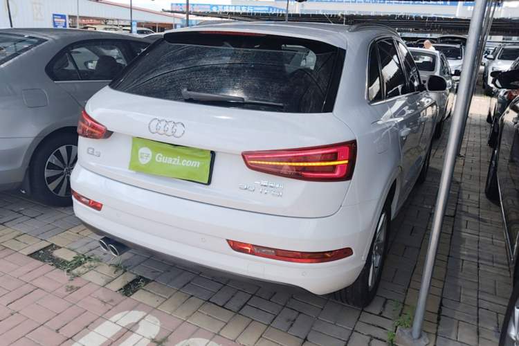 Used Audi Q3 2017 30 TFSI Fashion Model Rear Right 45 Deg