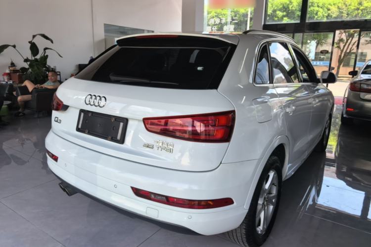 Used Audi Q3 2017 35 TFSI Fashion Model Rear Right 45 Deg