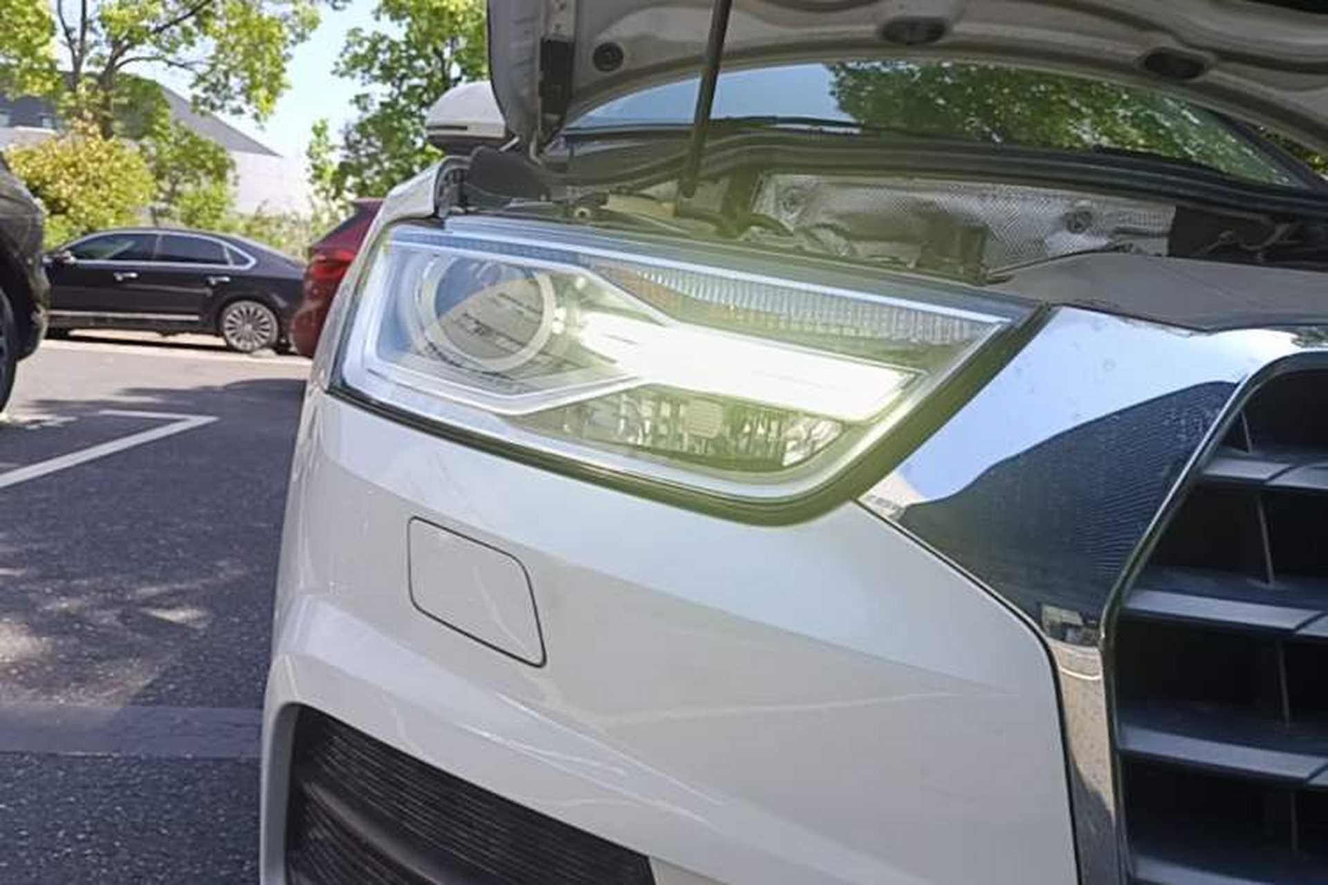 Used Audi Q3 2017 35 TFSI Fashion Model Right Front Headlight