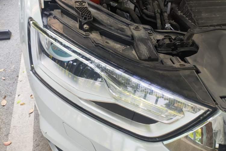 Used Audi Q3 2017 30 TFSI Standard Model Right Front Headlight