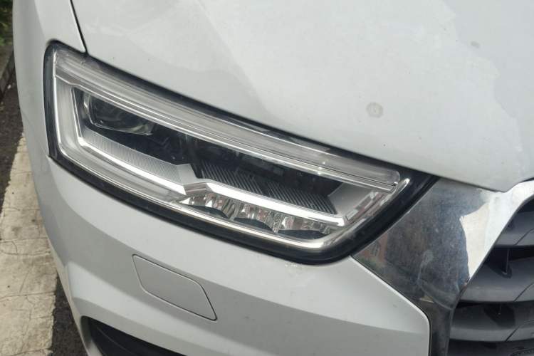 Used Audi Q3 2017 35 TFSI Style Edition Right Front Headlight