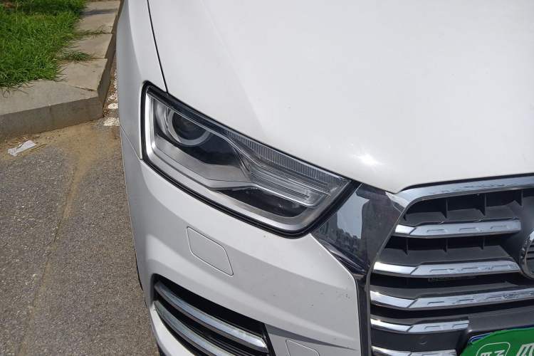 Used Audi Q3 2017 30 TFSI Sport Edition Right Front Headlight