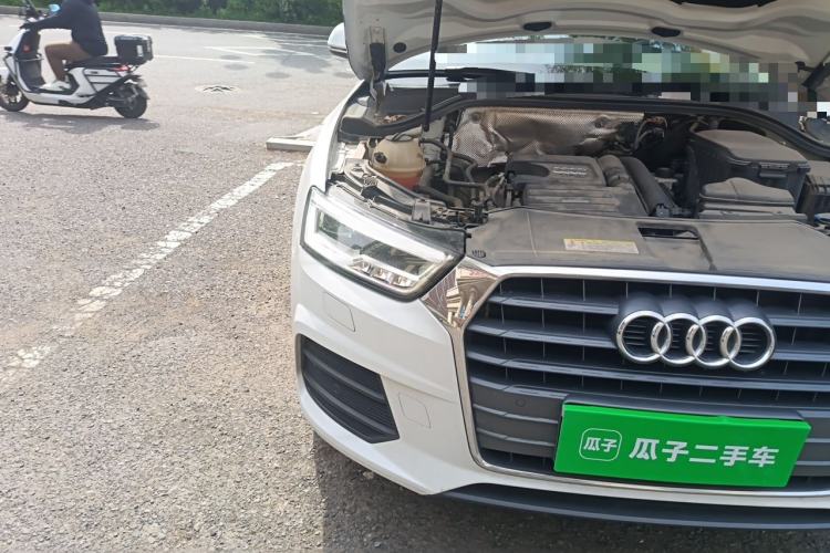Used Audi Q3 2017 30 TFSI Fashion Model Right Front Headlight