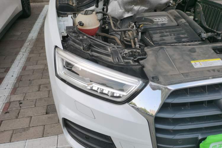 Used Audi Q3 2017 30 TFSI Sport Edition Right Front Headlight