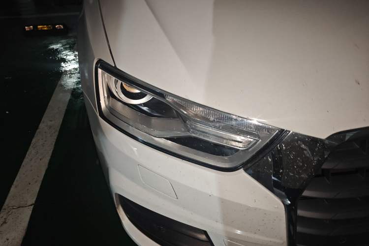 Used Audi Q3 2017 35 TFSI Fashion Model Right Front Headlight