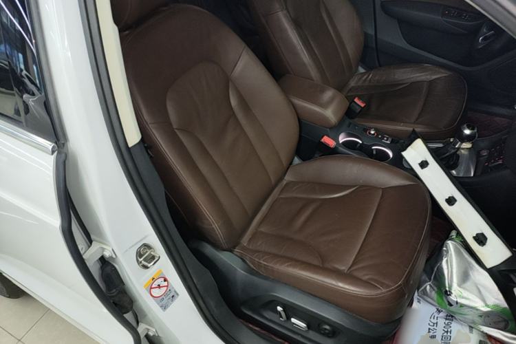 Used Audi Q3 2017 35 TFSI Style Edition Right Front Seat